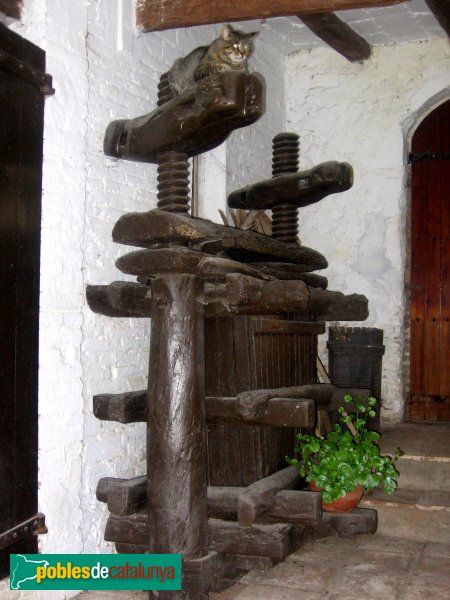 Begues - Can Sadurní (Foto: Albert Esteves, 2006) Begues - Can Sadurní