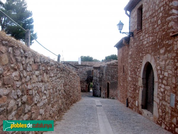 Collbató - Nucli antic (Foto: Albert Esteves, 2006) Collbató - Nucli antic