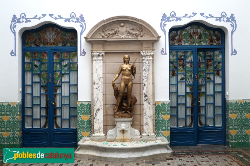 Tossa de Mar - Casa Sans (Foto: <i>enviada per Júlia Biel</i>) Tossa de Mar - Casa Sans