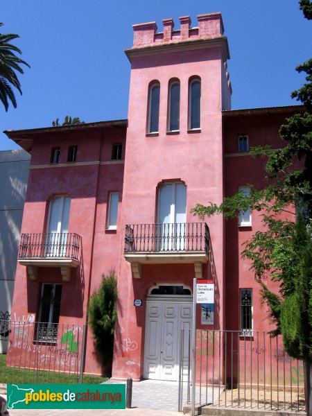 Gavà - Torre de l'American Lake (Foto: Albert Esteves, 2006) Gavà - Torre de l'American Lake