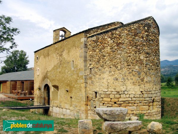 Isòvol - Santuari de la M.D. de Quadres (Foto: Albert Esteves, 2006) Isòvol - Santuari de la M.D. de Quadres