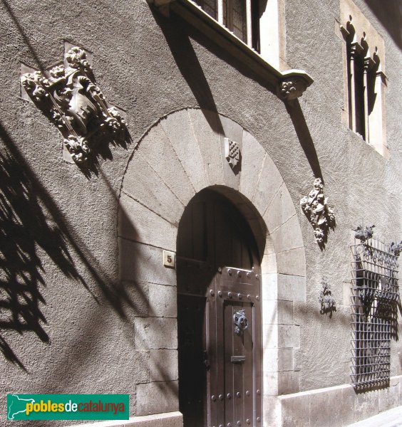 Puigcerdà - Can Deulofeu (Foto: Albert Esteves, 2006) Puigcerdà - Can Deulofeu