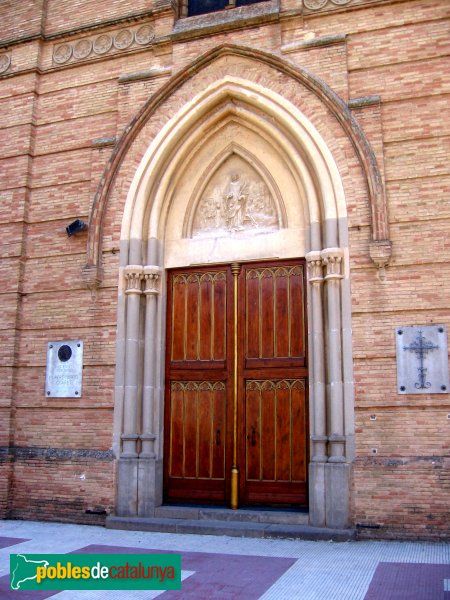 Sant Esteve Sesrovires - Església (Foto: Albert Esteves, 2006) Sant Esteve Sesrovires - Església