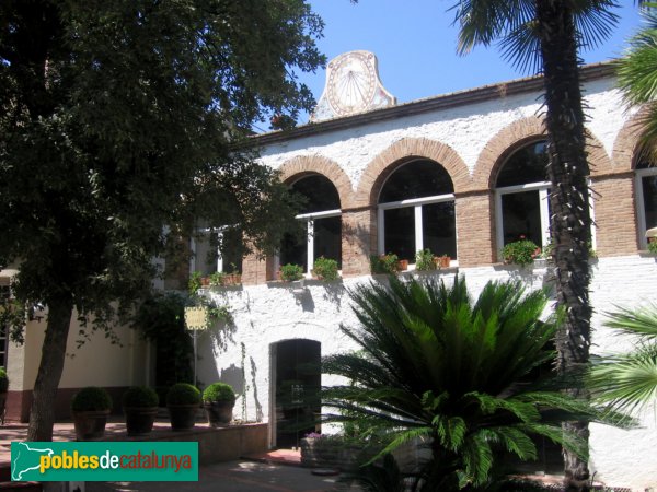 San Esteve Sesrovires - Ca n'Amat (Foto: Albert Esteves, 2006) San Esteve Sesrovires - Ca n'Amat