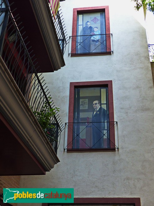 Barcelona - Gran de Sant Andreu, 248. Pintures trompe-l'oeil (Foto: Graciel·la Vidal) Barcelona - Gran de Sant Andreu, 248. Pintures trompe-l'oeil