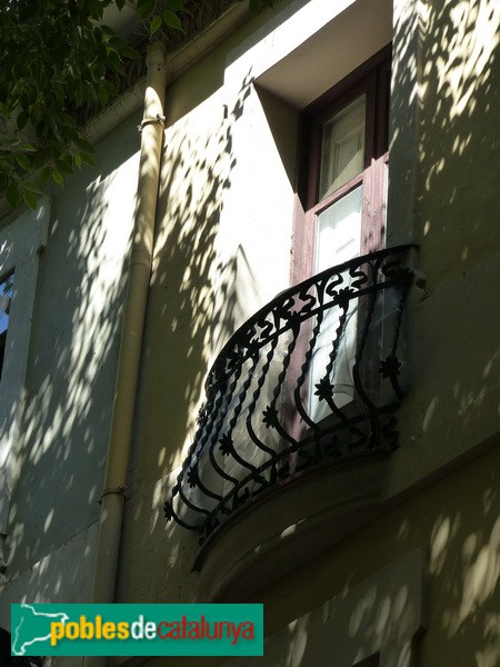 Barcelona - Gran de Sant Andreu, 252. Detall barana (Foto: Graciel·la Vidal, 2017) Barcelona - Gran de Sant Andreu, 252. Detall barana